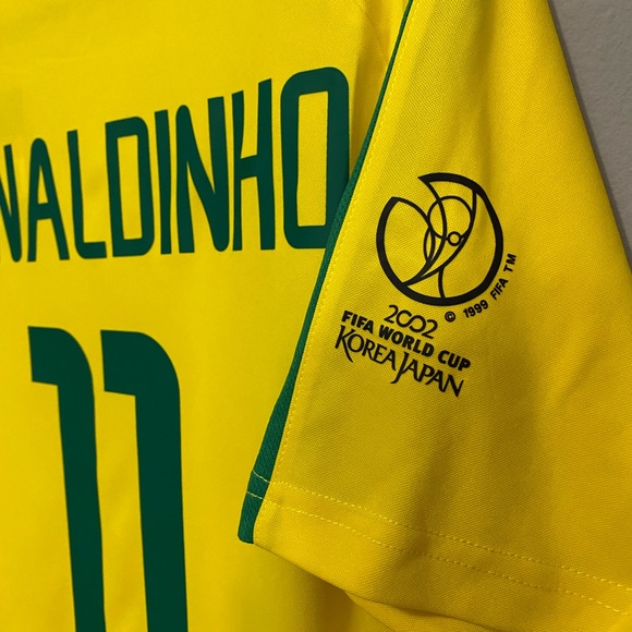 Brazil 2002 Ronaldinho World Cup home soccer jersey - Picture 4 of 4
